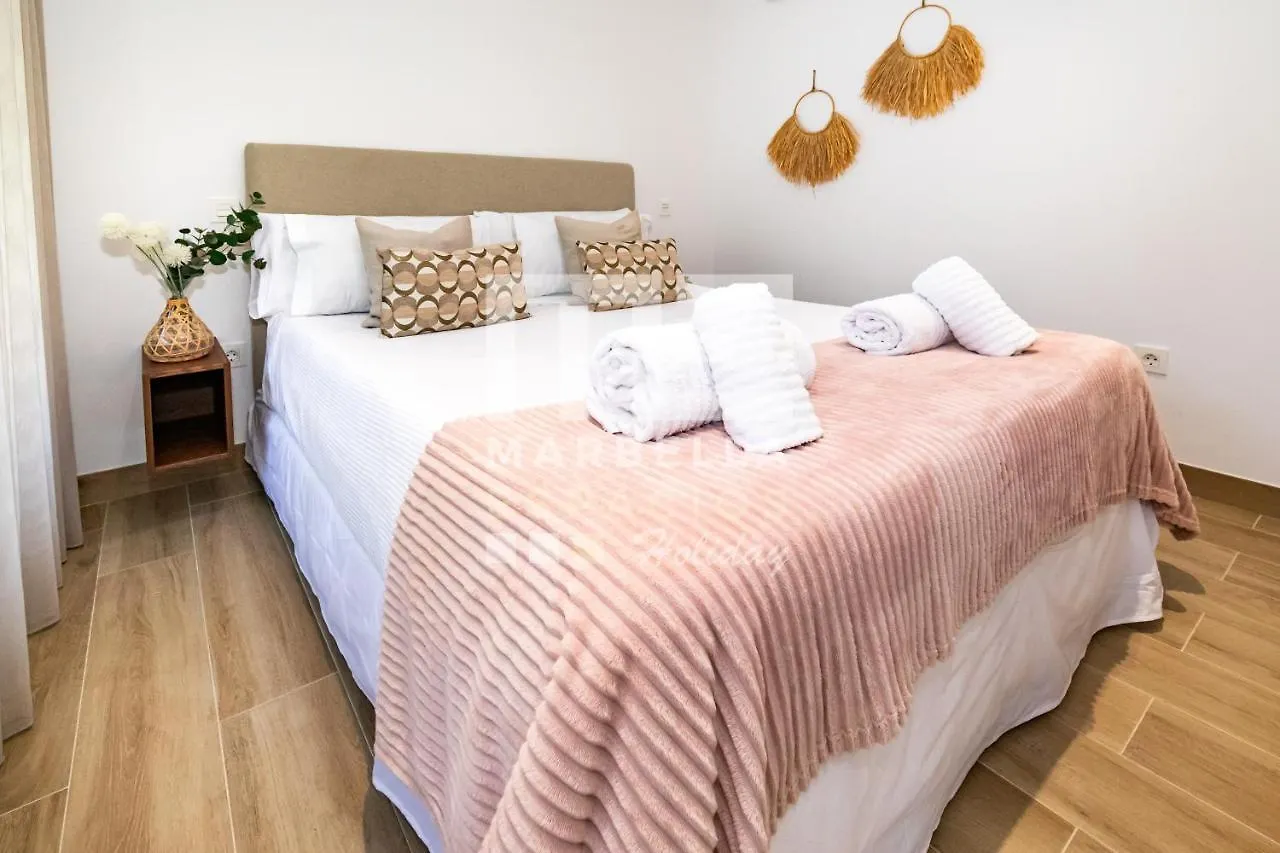 アパート マルベーリャCasa Jardines Del Mar 110アパートメント